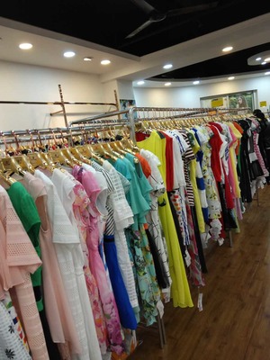 零成本加盟，輕松開啟服裝批發事業